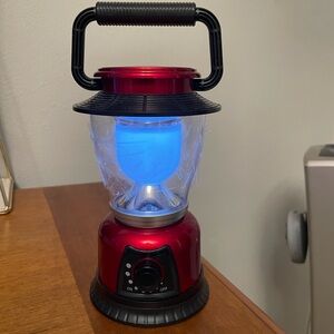 New Battery Powered LED Lantern with Dimmable Brightness & Carrying Handle
